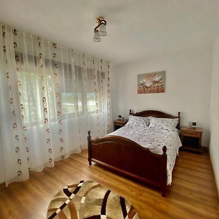 Apartament Sunshine Daire Orşova Dış mekan fotoğraf
